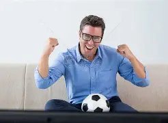 扬科维奇强,中国男足瞄,准世界杯挑,欧博娱乐,欧博娱乐官网